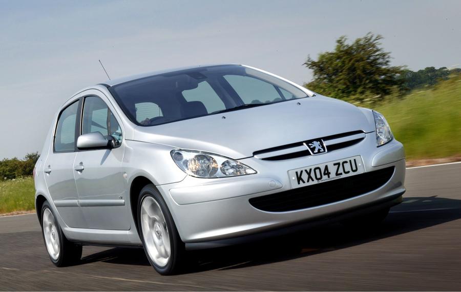  Peugeot 307 2001 года  (фото 14 из 31)